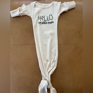 Tenth & Pine Organic Cotton Gown 0-3M